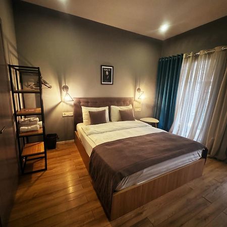Hotel Classic Corner Tbilisi Ngoại thất bức ảnh