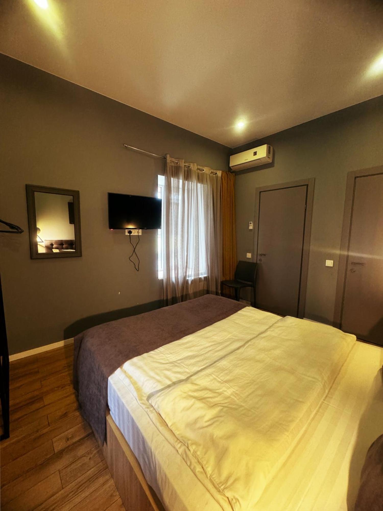 Hotel Classic Corner Tbilisi Ngoại thất bức ảnh