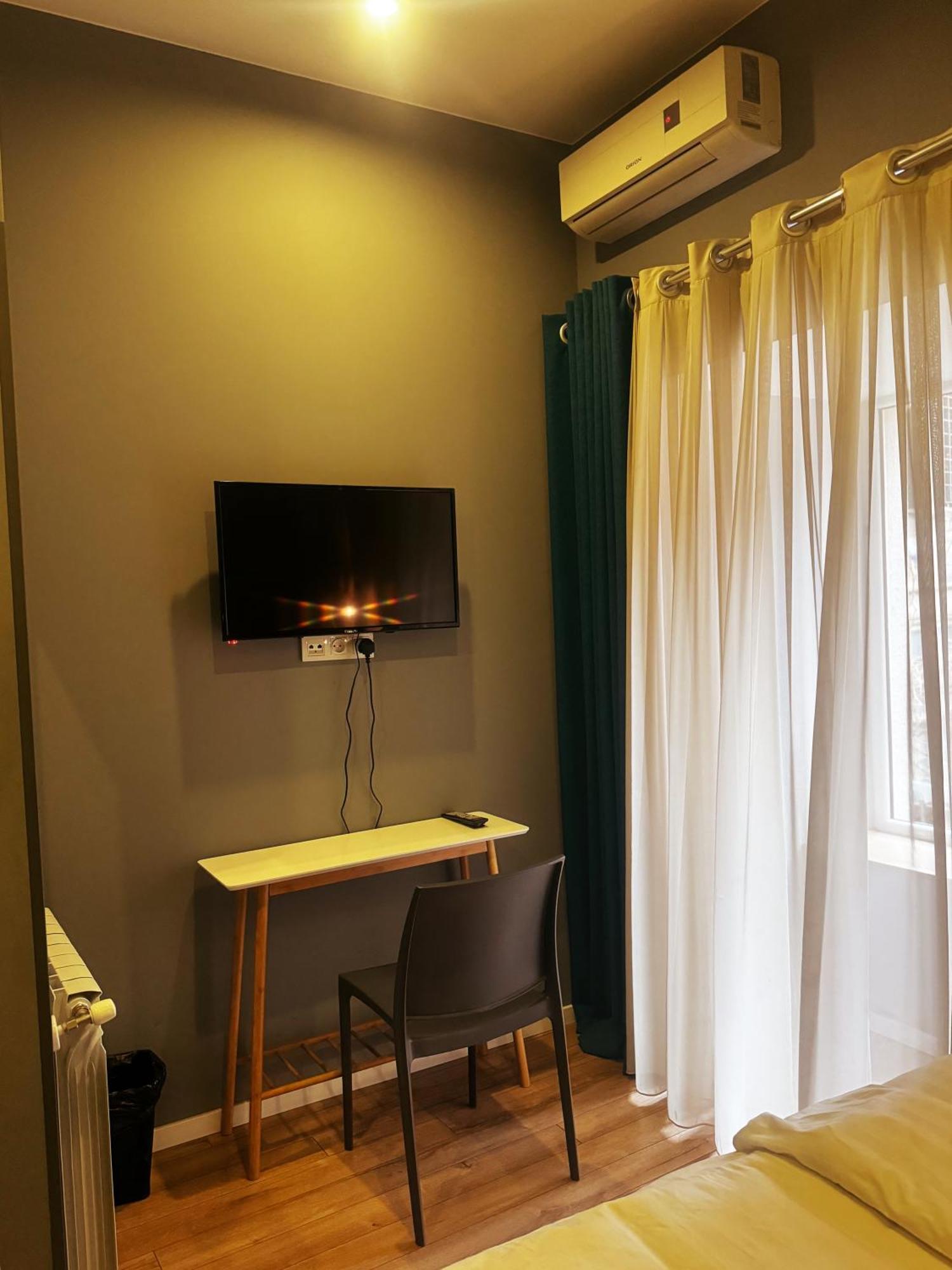Hotel Classic Corner Tbilisi Ngoại thất bức ảnh